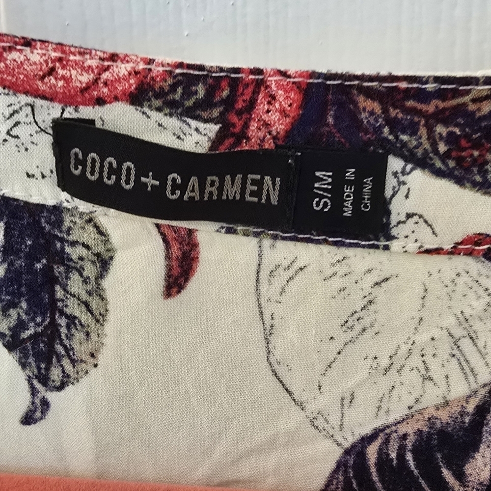 Coco+Carmern Floral Cover Up With Embroidery & Bead Accents, Size S/M (1205) - Picture 4 of 7
